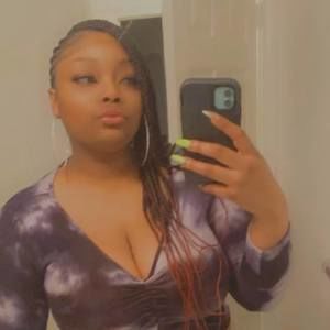 Meet your Posher, Cleo